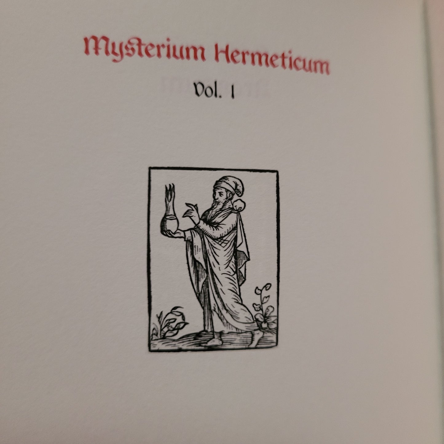 Hermetic Arcanum
by Jean d’Espagnet (Aula Lucis, 2023) Deluxe Edition Limited to 40 Copies