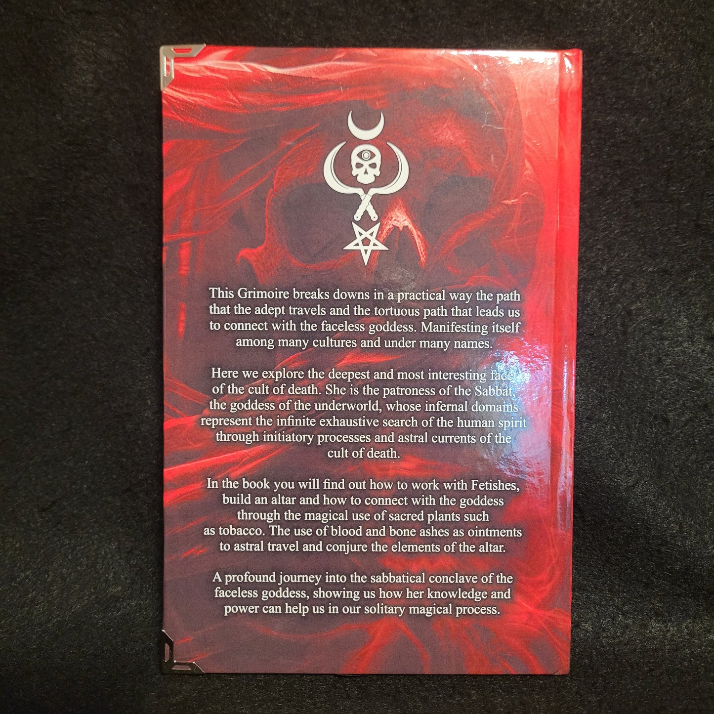 Qaloh-Menah: The Faceless Goddess by Madame Orfa (Sirius Limited Esoterica, 2024) Standard Hardcover Edition Limited to 111 Copies