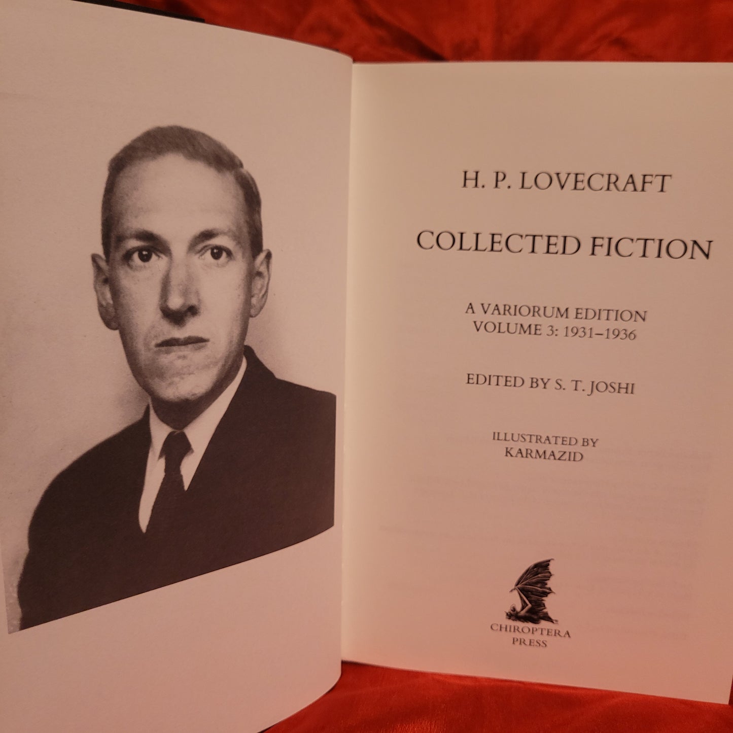 H.P. Lovecraft Collected Fiction Volume 3 edited by S.T. Joshi (Chiroptera Press, 2025) Illustrated by Karmazid