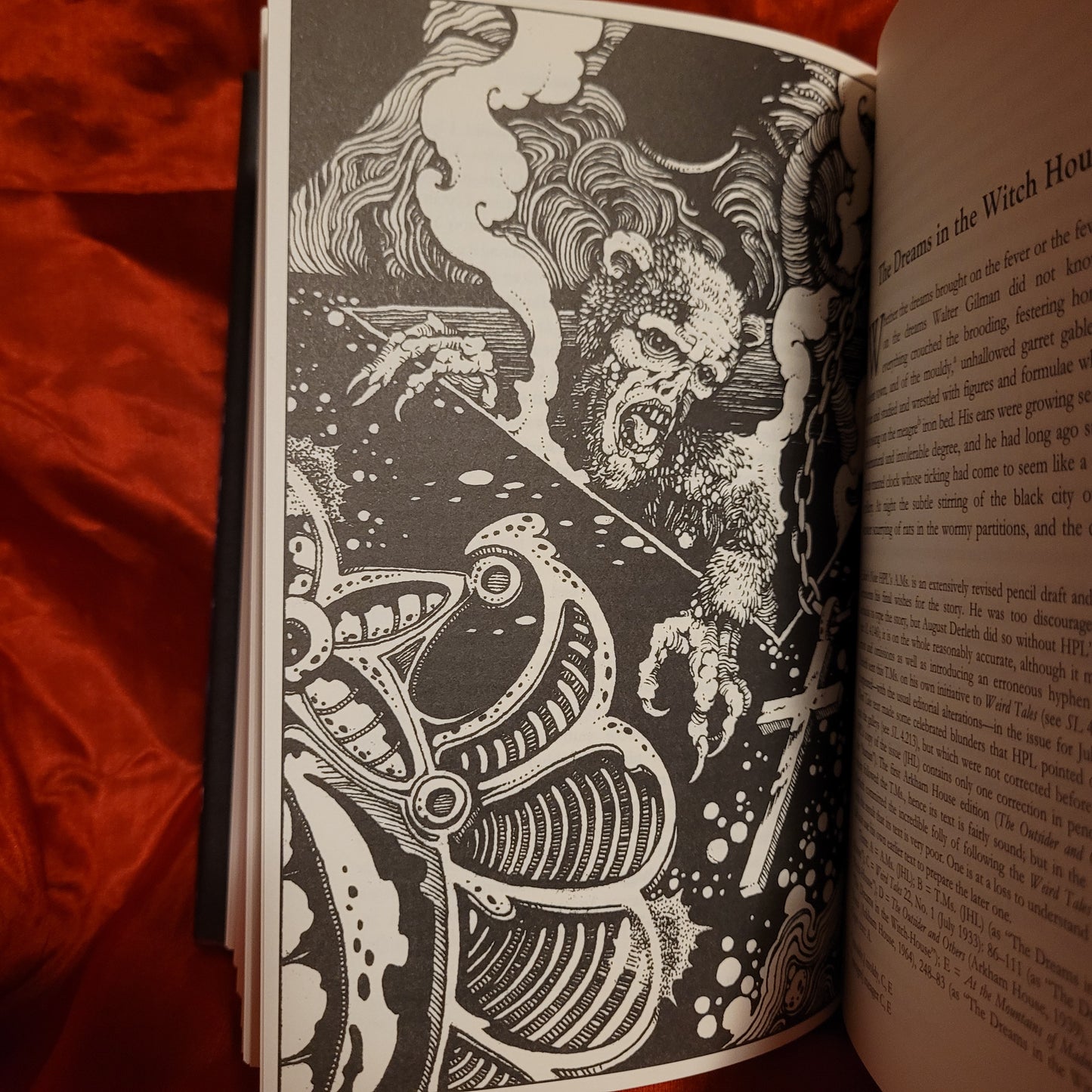 H.P. Lovecraft Collected Fiction Volume 3 edited by S.T. Joshi (Chiroptera Press, 2025) Illustrated by Karmazid