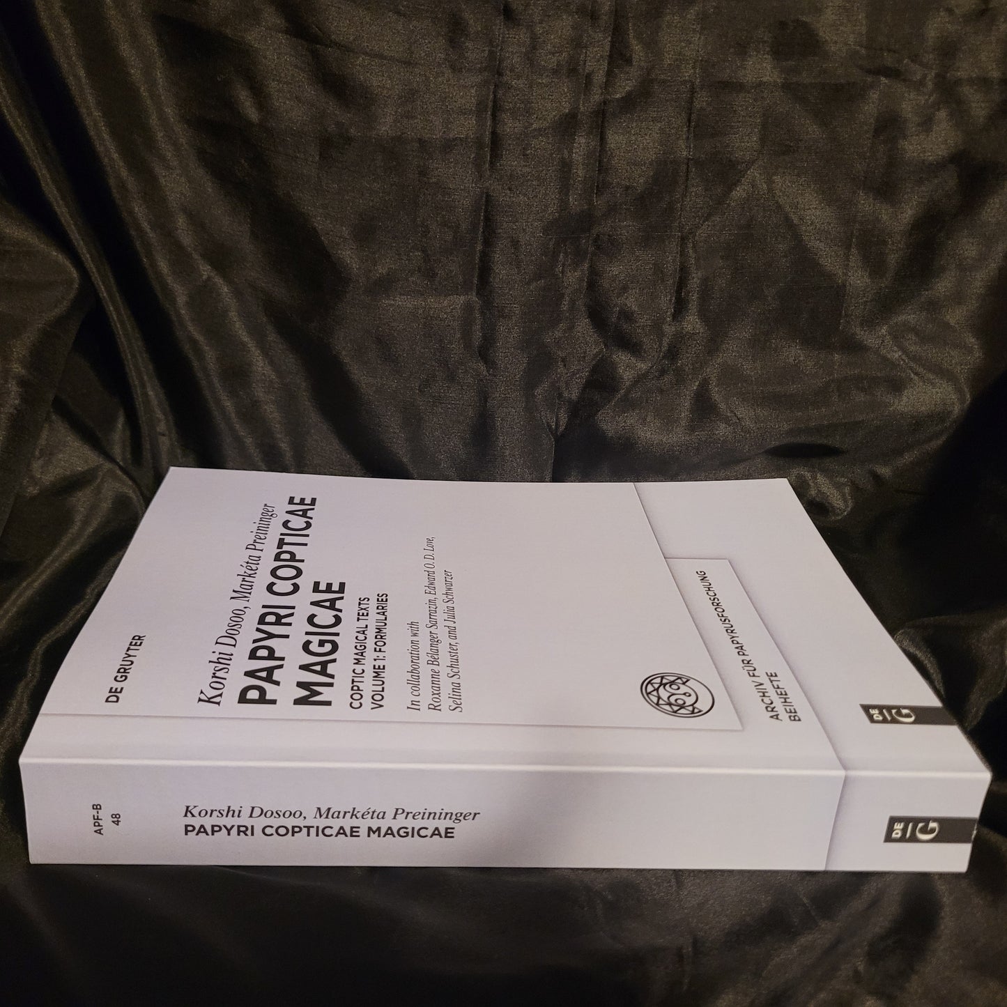 Papyri Copticae Magicae by Korshi Dosoo and Markéta Preininger (De Gruyter, 2025) Paperback