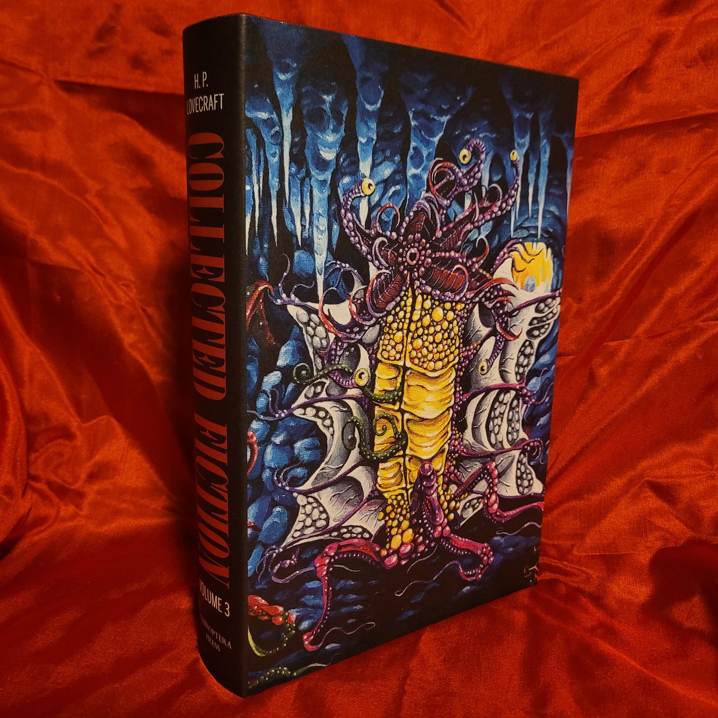H.P. Lovecraft Collected Fiction Volume 3 edited by S.T. Joshi (Chiroptera Press, 2025) Illustrated by Karmazid