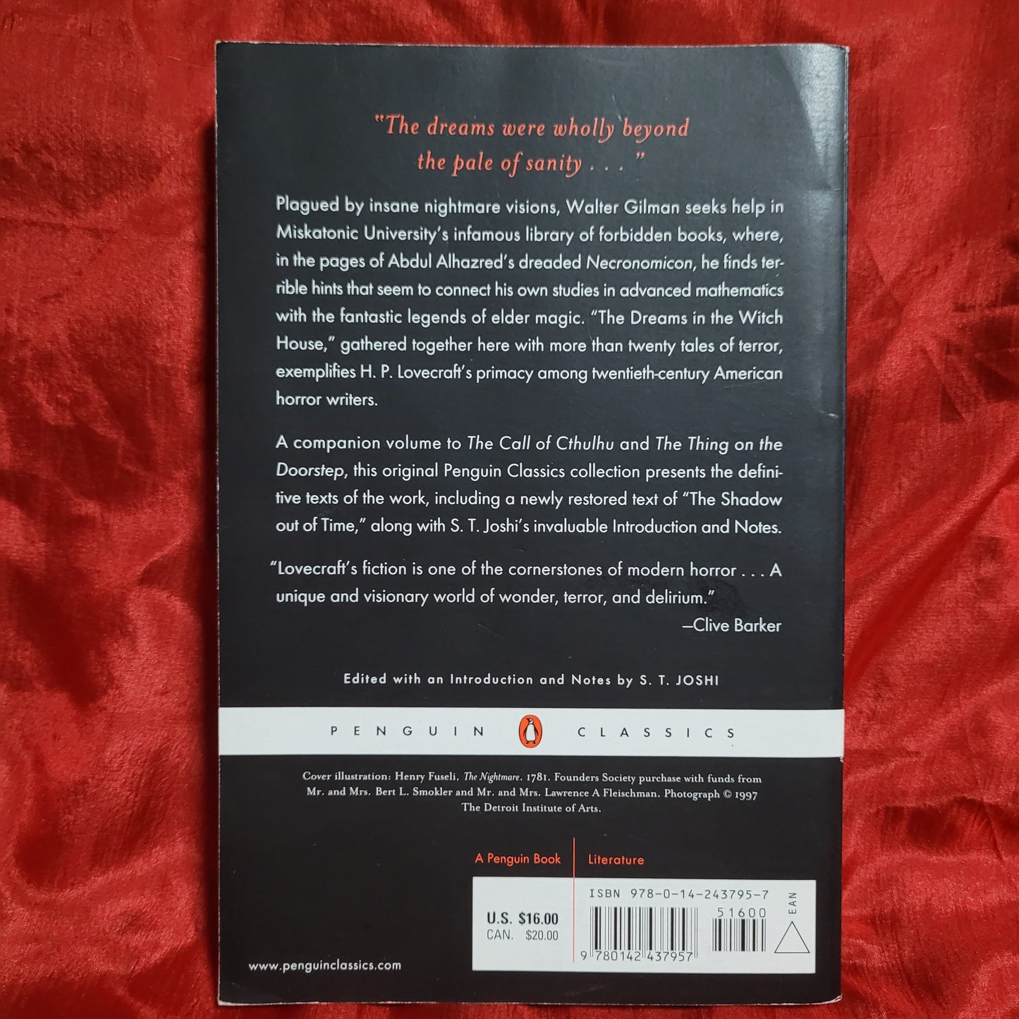 Dreams in the Witch House and Other Weird Tales by H.P. Lovecraft (Penguin Classics, 2004) Paperback