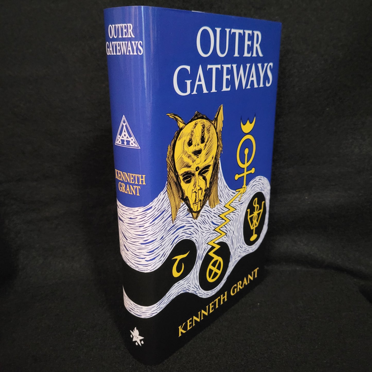 Outer Gateways by Kenneth Grant Enhanced Hardcover Edition (Starfire Publishing, 2015)