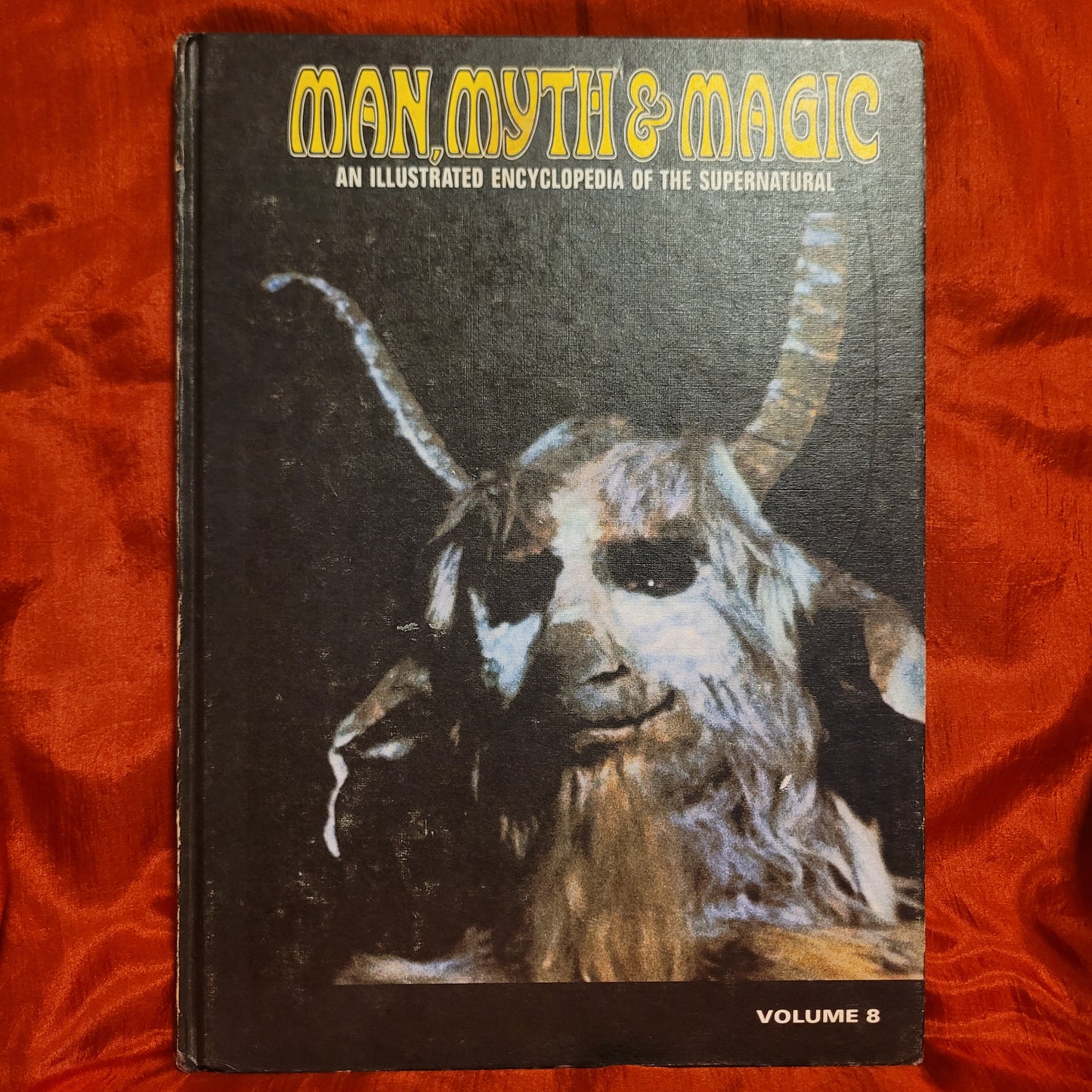 Man, Myth & Magic: An Illustrated Encyclopedia of the Supernatural Volume 8 (Fludd, Robert to Golem) Edited by Richard Cavendish (Marshall Cavendish Corporation, 1970)