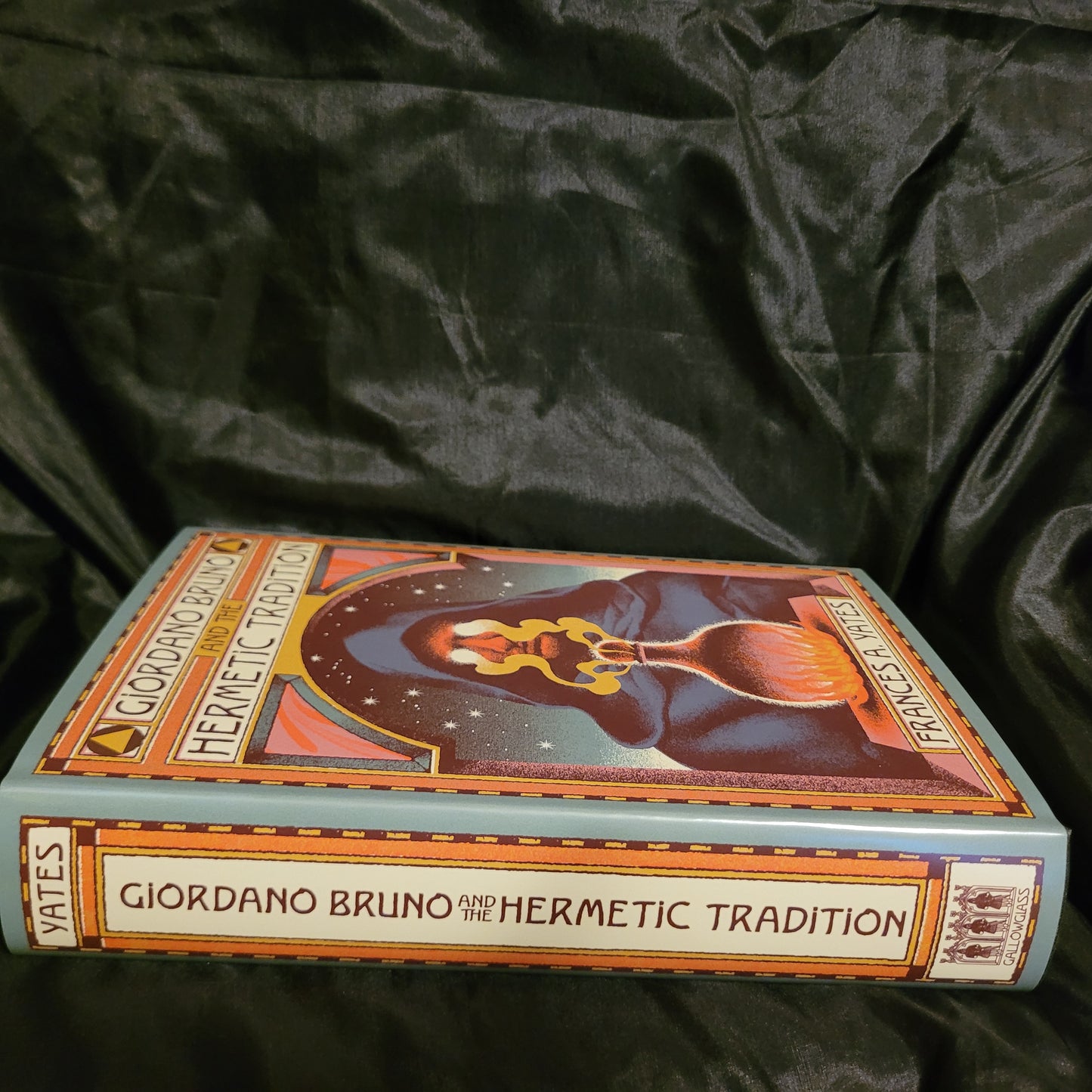 Giordano Bruno and the Hermetic Tradition by Frances A. Yates (Gallowglass Books, 2025) Limited Edition Hardcover