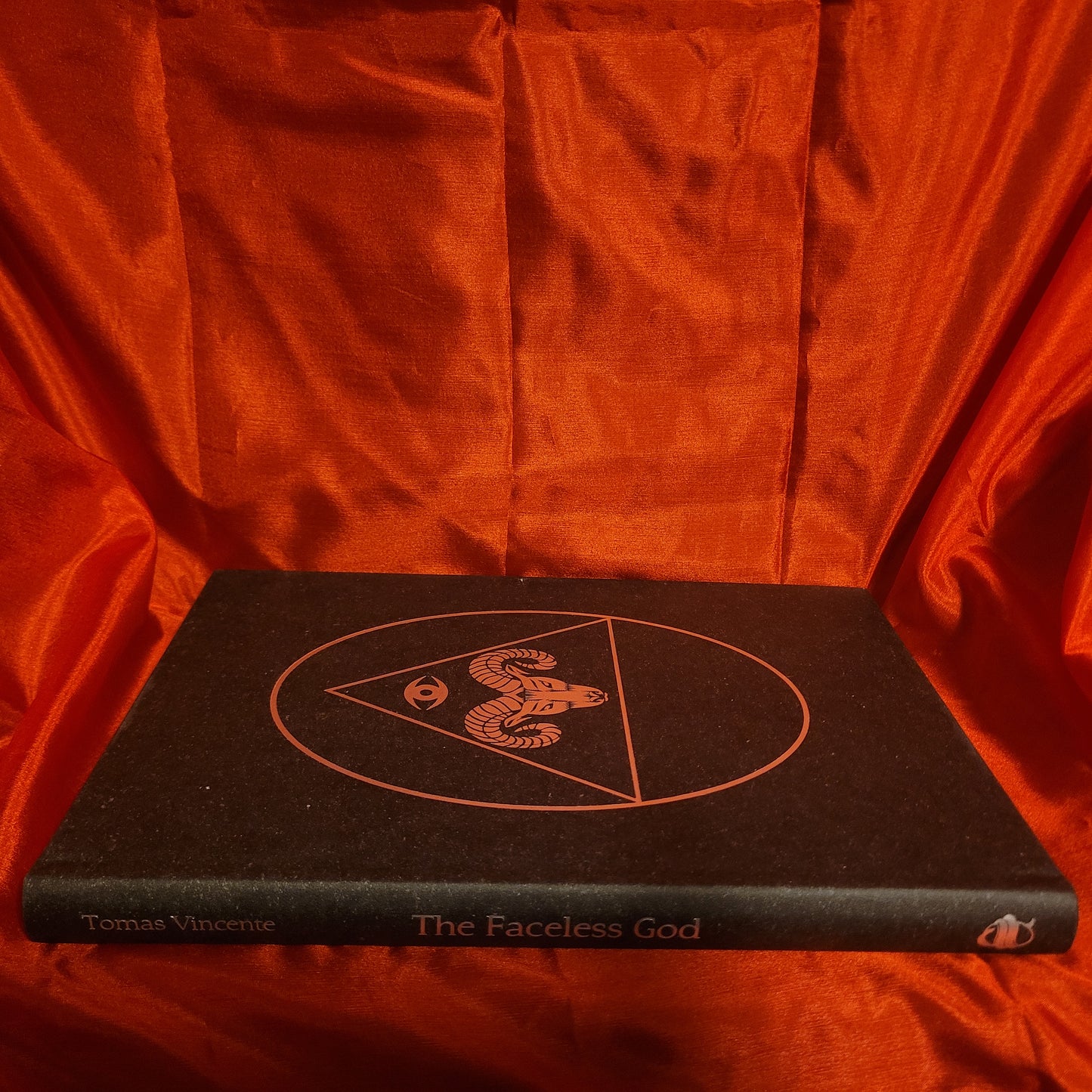 The Faceless God by Tomas Vincente (Theion Publishing, 2025) Second Edition Hardcover Limited to 840 Copies