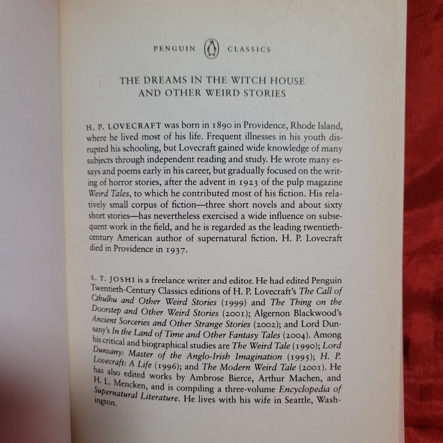 Dreams in the Witch House and Other Weird Tales by H.P. Lovecraft (Penguin Classics, 2004) Paperback