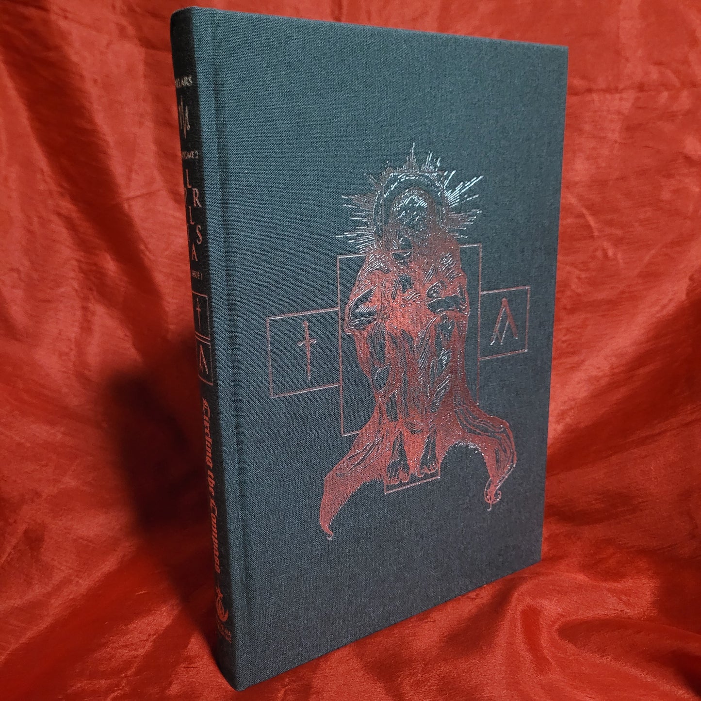 Pillars: Circling the Compass, Vol.2, Issue.1 Edited by G. McCaughry (Anathema Publishing, 2019) Cloth Hardcover Limited to 550 Copies